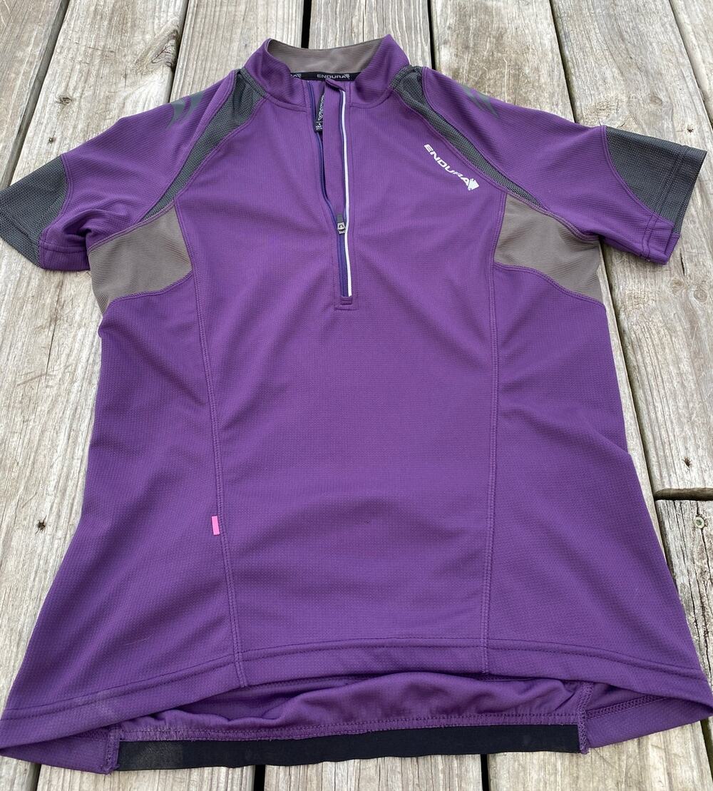 Endura Women's Short Sleeve Cycling Jersey - Purple - Size L